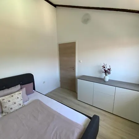 Eleni Appartamento *