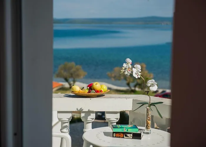 דירה Eleni שיבניק